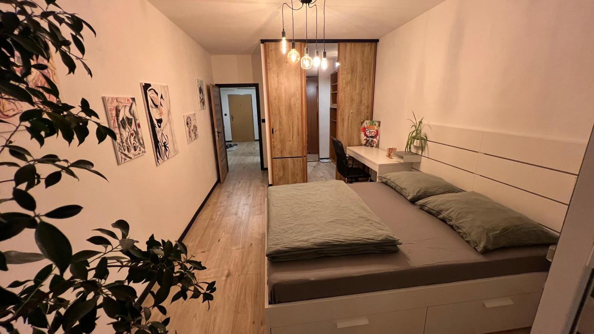 Lake Apartment, 2X Free Garage, 10 Mins To Centre Братислава Экстерьер фото